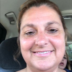 Meet your Posher, Michele